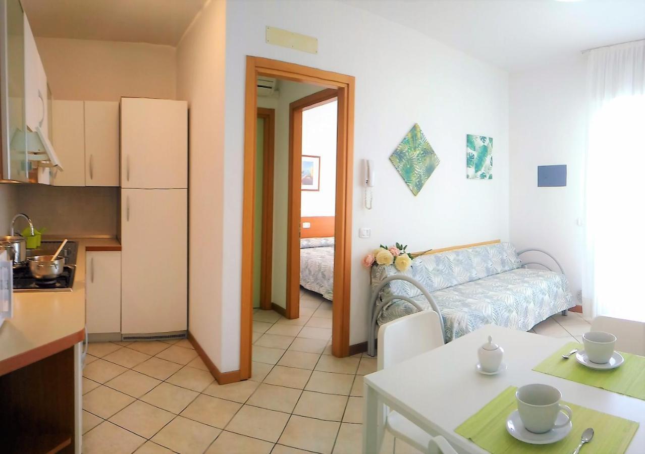 Green Holiday Wohnung Mit Schwimmbad Bibione Exterior photo